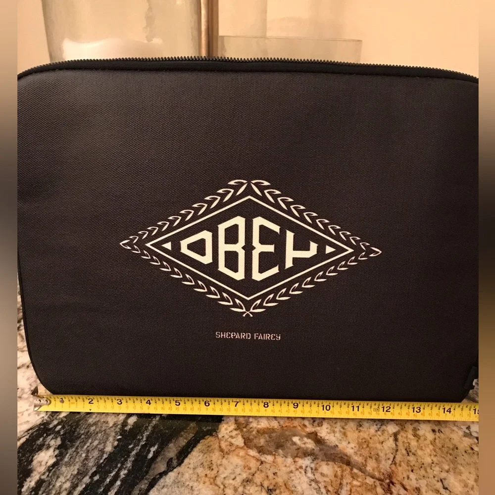 Obey laptop case
